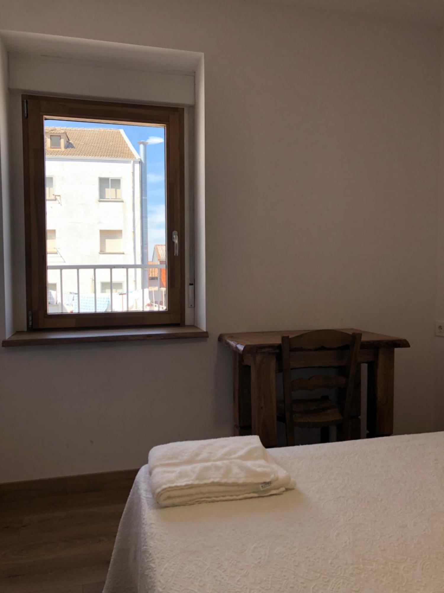 Hostal San Juan Sahagun Room photo